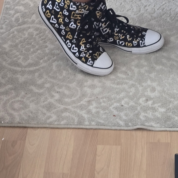 Converse Chuck Taylor all starts high black with heart - Picture 17 of 17